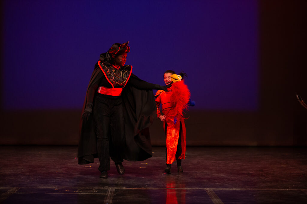 charlotte on stage puppet Aladdin